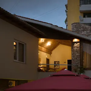  Albergue Mosaic Albânia
